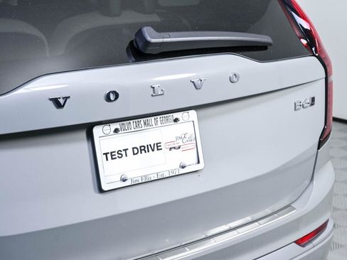 New 2026 Volvo XC90 B6 Plus w/ Protection Package Premier AWD/4WD image 37