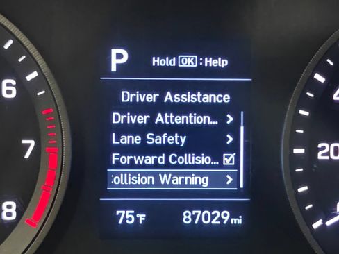 Used 2021 Hyundai Tucson SE FWD image 32