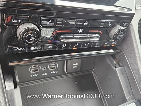 New 2025 Jeep Grand Cherokee L Laredo w/ Luxury Tech Group I image 23