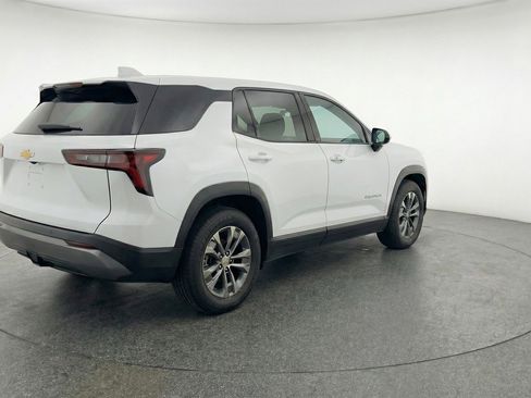 Used 2025 Chevrolet Equinox LT image 9