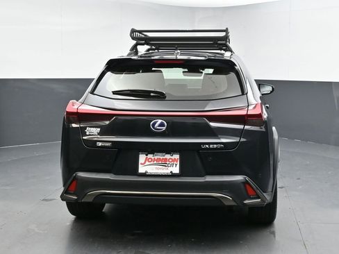 Used 2020 Lexus UX 250h F Sport image 8