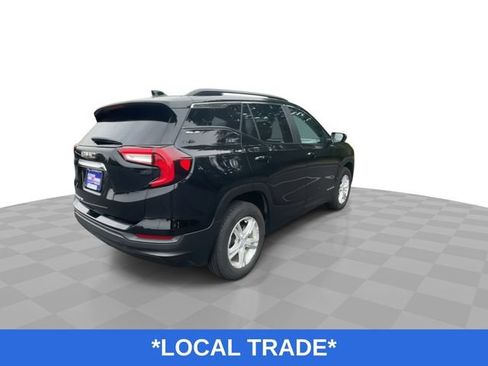 Used 2023 GMC Terrain SLE w/ Driver Convenience Package FWD image 9