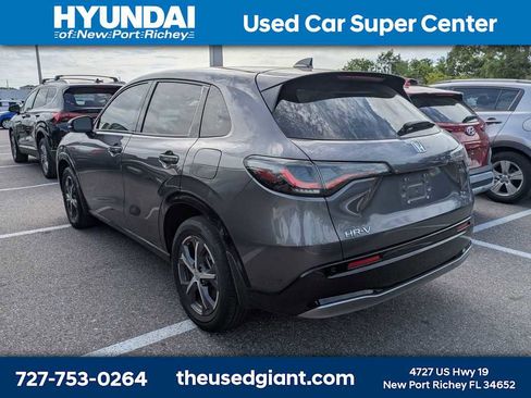 Used 2024 Honda HR-V EX-L image 2