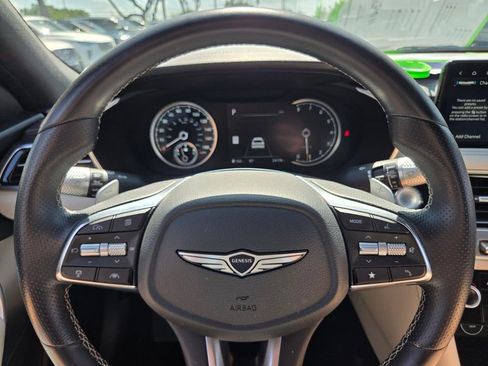 Used 2025 Genesis G70 2.5T RWD image 27
