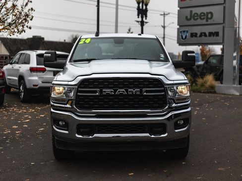 Used 2024 RAM 2500 Big Horn image 5