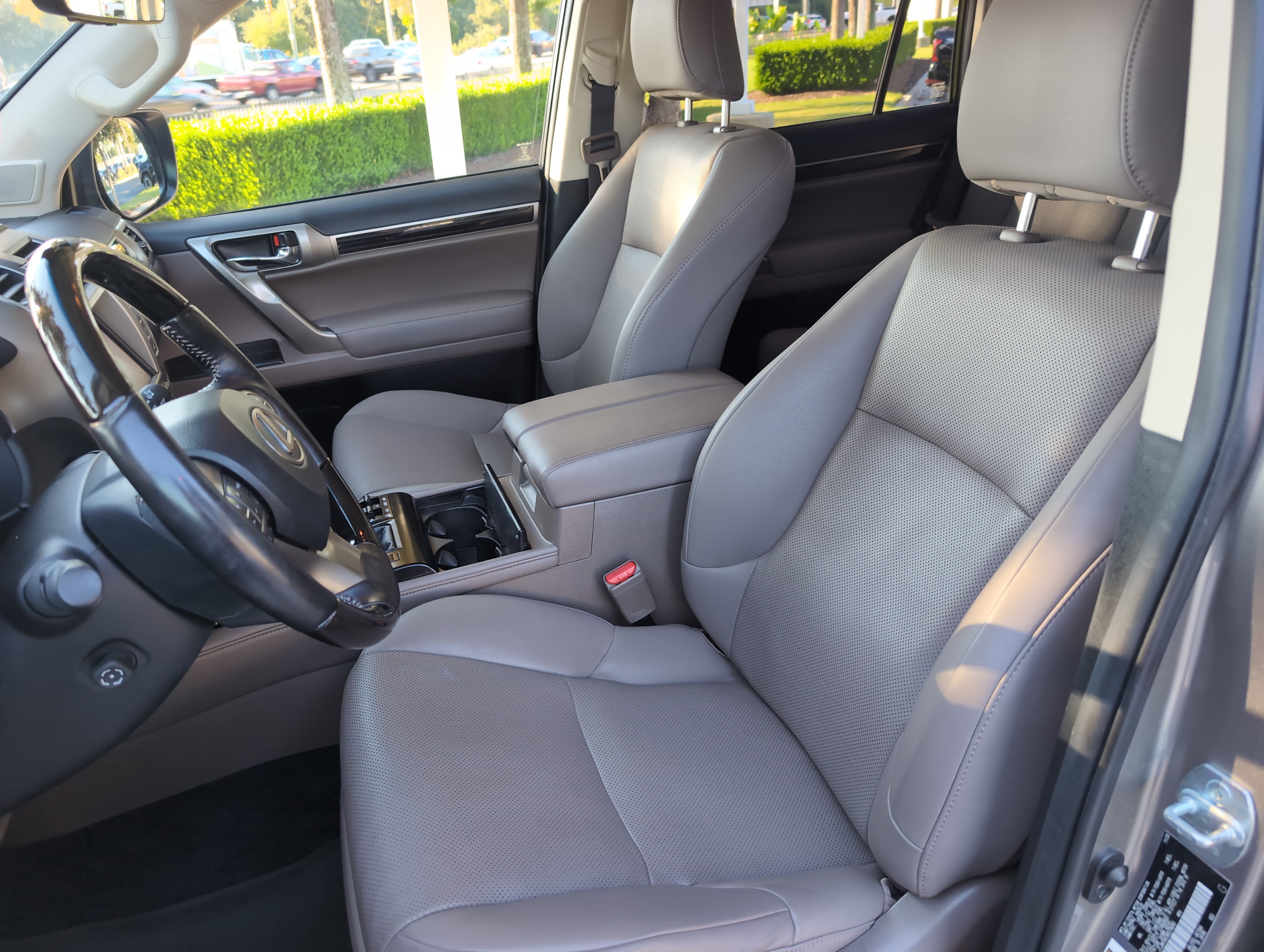 Used 2021 Lexus GX 460 Premium AWD/4WD image 16