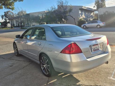 Used 2007 Honda Accord SE image 11