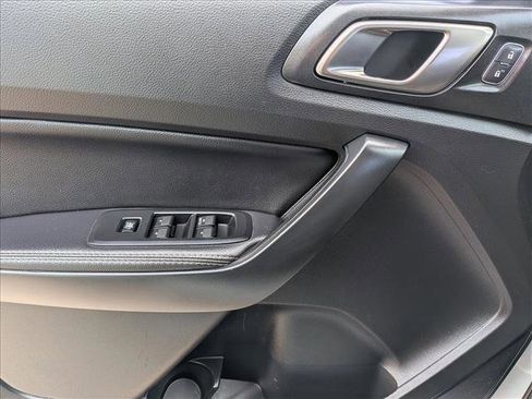 Used 2022 Ford Ranger Lariat w/ Tremor Off-Road Package image 14