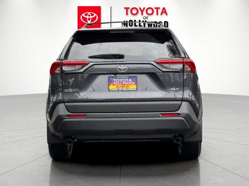New 2025 Toyota RAV4 XLE image 5