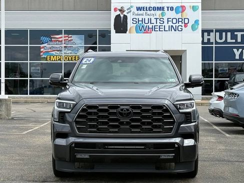 Used 2024 Toyota Sequoia Platinum AWD/4WD image 31