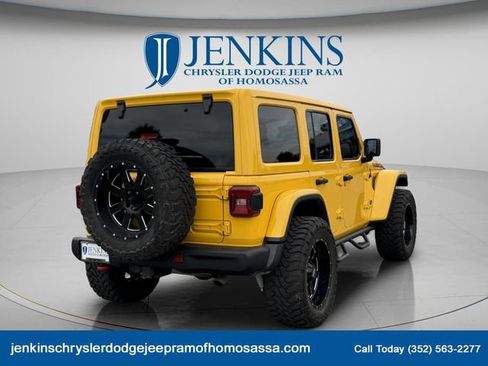 Used 2019 Jeep Wrangler Unlimited Rubicon AWD/4WD image 4