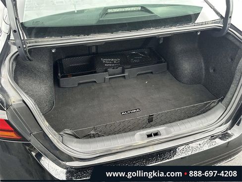 Used 2019 Nissan Altima 2.5 SR w/ SR Premium Package image 10