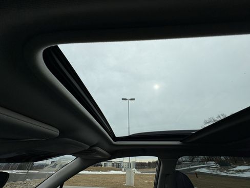 Certified 2023 Subaru Forester Premium image 26