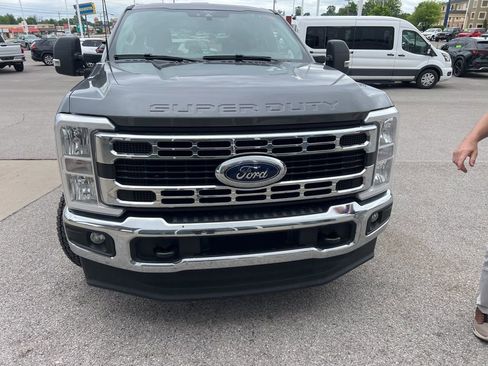 Used 2025 Ford F250 XLT AWD/4WD image 10