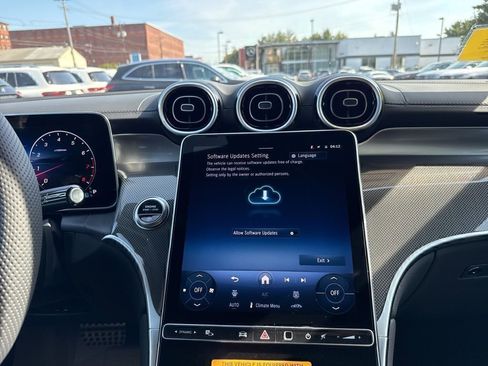 New 2026 Mercedes-Benz GLC 300 GLC 300 image 23