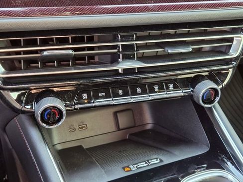 New 2026 Chevrolet Traverse RS w/ LPO, Floor Liner Package image 13