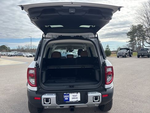 New 2025 Ford Bronco Sport Outer Banks w/ Sasquatch Outer Banks Package image 9