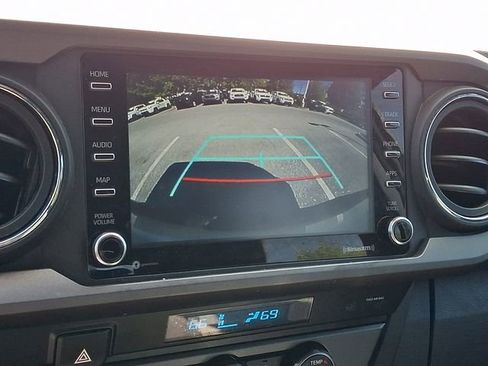 Certified 2023 Toyota Tacoma TRD Sport AWD/4WD image 17