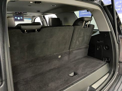 Used 2017 GMC Yukon Denali w/ Open Road Package AWD/4WD image 18