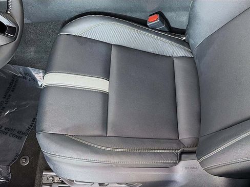 Used 2026 Toyota Camry SE FWD image 23