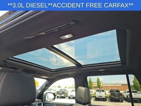 Used 2024 Chevrolet Tahoe High Country image 34