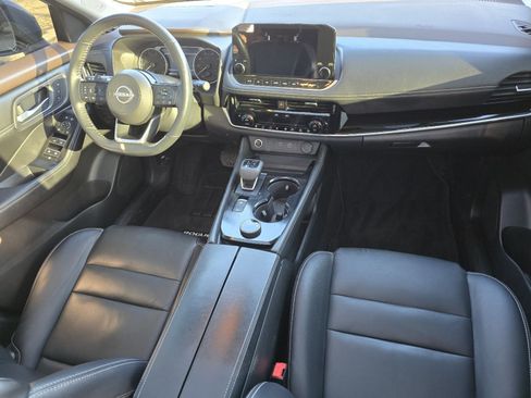 Used 2023 Nissan Rogue SL w/ SL Premium Package image 21