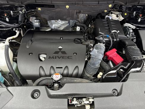 Used 2022 Mitsubishi Outlander Sport ES FWD image 53