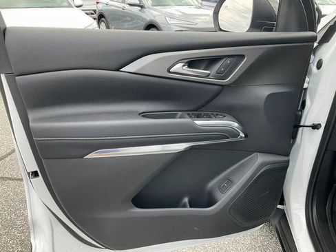 New 2026 Chevrolet Traverse LT w/ Driver Confidence Package image 4