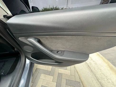 Used 2023 Tesla Model 3 Standard Range image 24