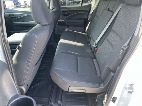 Certified 2025 Honda Ridgeline Sport+ image 11