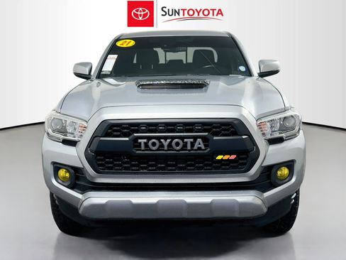 Used 2021 Toyota Tacoma TRD Sport RWD image 10