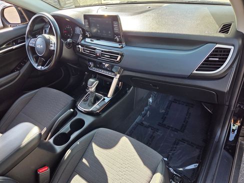 Used 2023 Kia Seltos S image 21