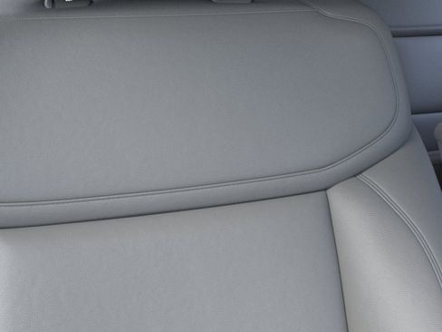 New 2026 Ford Expedition Active image 18