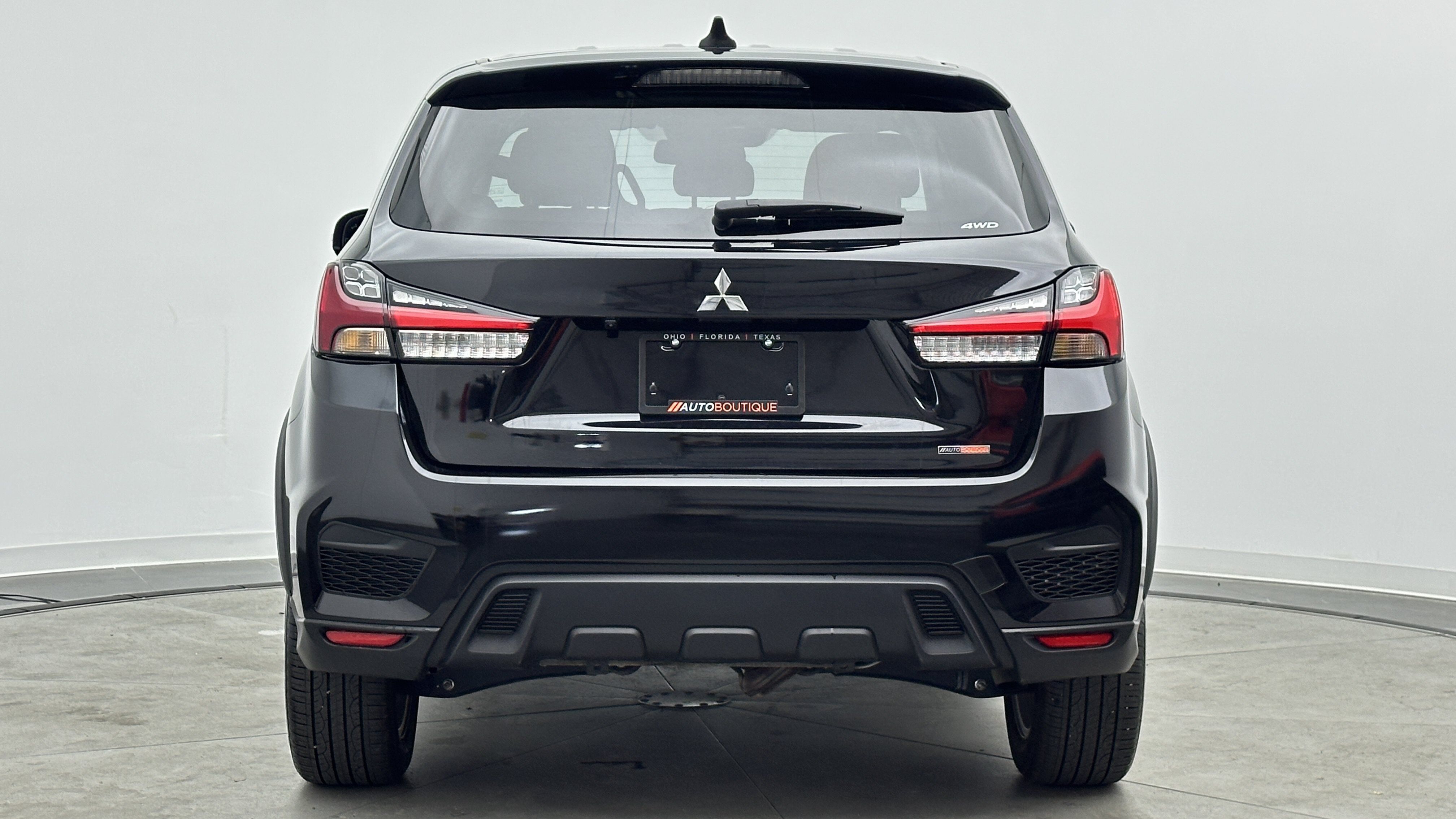 Used 2026 Mitsubishi Outlander Sport SE AWD/4WD image 6