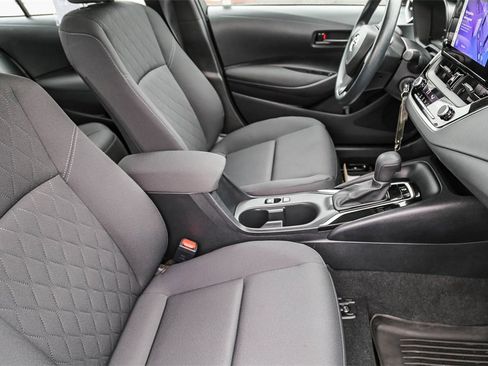 Used 2023 Toyota Corolla LE image 15