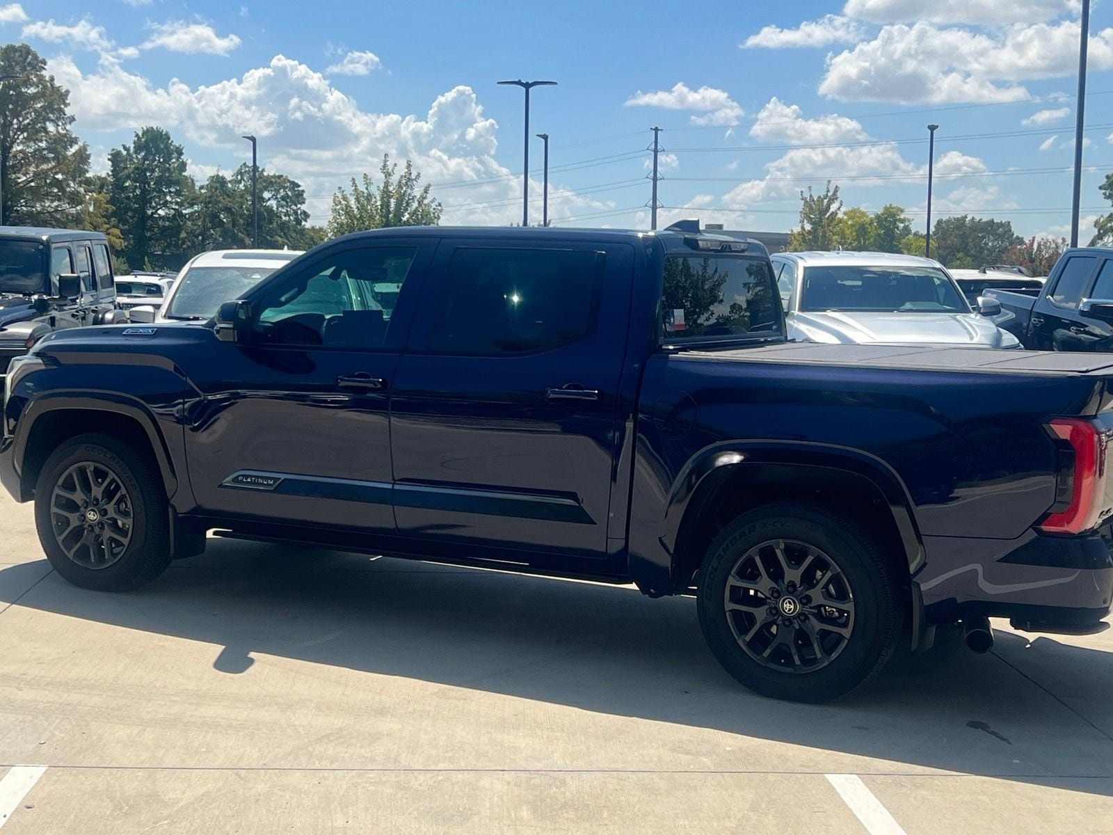 Used 2025 Toyota Tundra Platinum AWD/4WD image 6