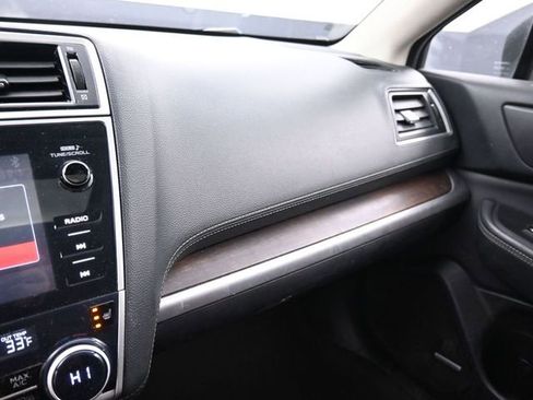 Used 2019 Subaru Outback 2.5i Limited image 21