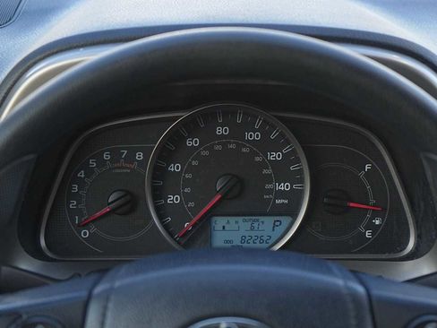 Used 2015 Toyota RAV4 LE image 21
