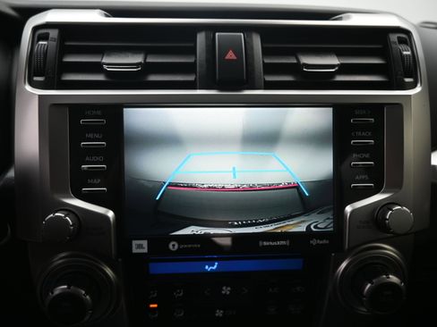 Used 2020 Toyota 4Runner Limited image 20