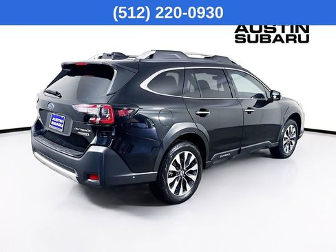Used 2024 Subaru Outback Touring AWD/4WD image 8