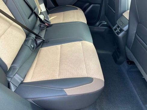 New 2026 Chevrolet Equinox ACTIV w/ Convenience Package III AWD/4WD image 12