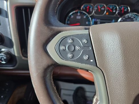 Used 2018 Chevrolet Silverado 1500 High Country AWD/4WD image 19