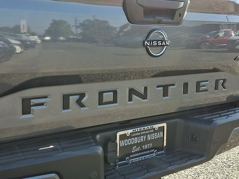 Certified 2026 Nissan Frontier SV w/ All-Weather Content Package AWD/4WD image 30