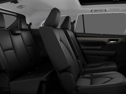 New 2026 Toyota Highlander Platinum AWD/4WD image 81