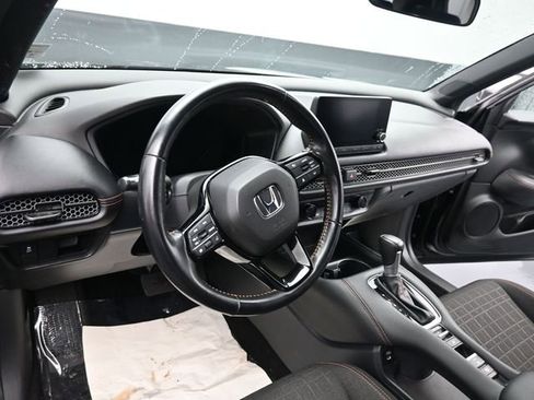 Used 2025 Honda HR-V Sport image 13