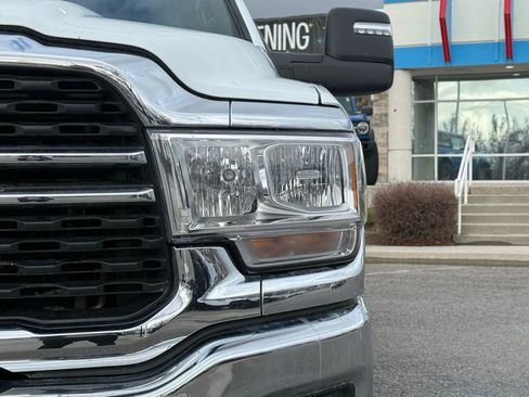 Used 2024 RAM 3500 Big Horn AWD/4WD image 31