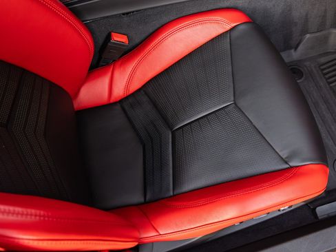 Used 2021 Chevrolet Corvette Stingray Premium Conv w/ Z51 Performance Package image 40