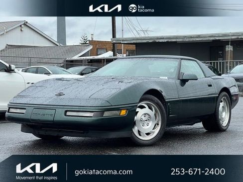 Used 1995 Chevrolet Corvette Convertible RWD image 1
