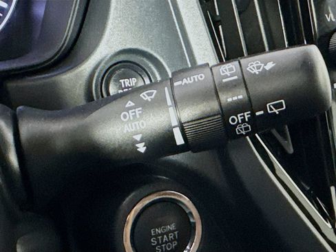 Used 2025 Subaru Forester Touring AWD/4WD image 13