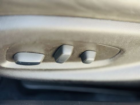 Used 2015 Cadillac CTS Premium image 18